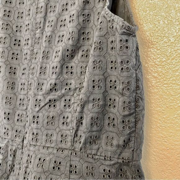 Banana Republic Sleeveless Eyelet Shift Dress Navy blue- Size 10 - Picture 10 of 13